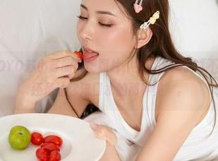 秀人网 – YOYO苏小苏的天使照片，完美诠释了“不仅仅是美，还是让你流口水的那种美”。