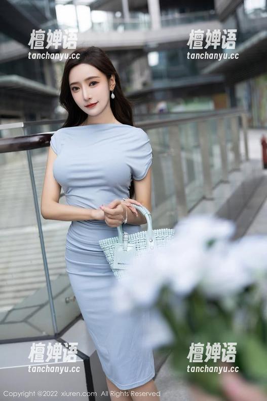 秀人网-糯美子 秀人网 - 糯美子全套大揭晓,粉色条纹三点式NO.2,快去下载见证历史!