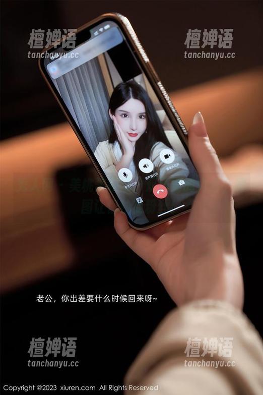秀人网 - 美桃酱在线：双马尾的力量，原图让你秒变粉丝！