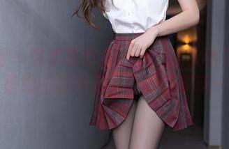 秀人网 – 温柔写真全记录：黎秋秋不发糖，但是她的眼神足以让我想多吃一块！