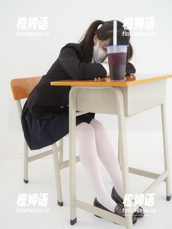 紧急企划-龙崎聆音 紧急企划 - 又一组!龙崎聆音的内衣美图合集,这颜色真的是好看到想闹。