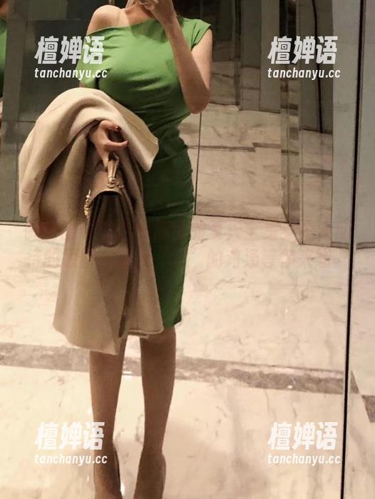 紫色哒豚豚 微密圈 - 紫色哒豚豚的夏天全集:令人期待的原图,有点“湿”的鸡汤等你来喝。