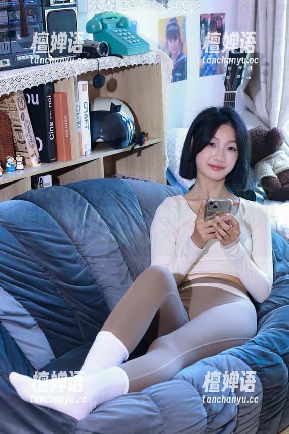 绮梦摄影 - 有没有人跟我一样，翻看aubrey的和服美图时无法自拔？这身段我只想说太妙了。