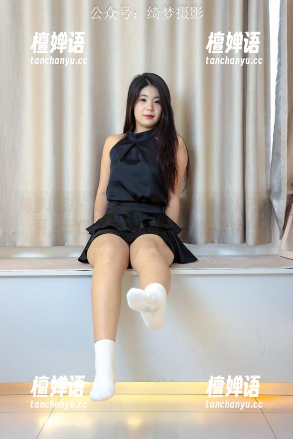 绮梦摄影 - 如果你以为月月的可爱只有华丽，那你一定没见过无圣光的真实！