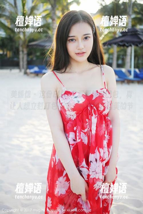 美媛馆 - 这份Ellie艾栗栗纯白图包，真让人想立刻打包带走，一秒变白富美的节奏！