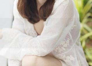 美媛馆 – Love陆瓷和她的网袜，轻松一拍，美图随手捏！