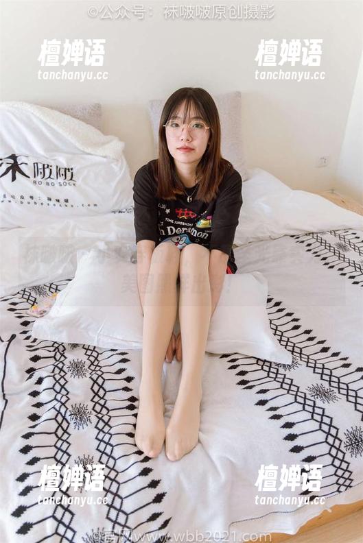 袜啵啵-小安 袜啵啵 - 小安穿板鞋,不靠圣光靠实力,美图照样出彩!