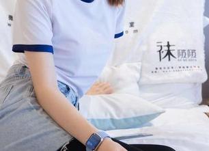 袜啵啵 – 在线找熊熊的新作，白棉袜原图不一定合大家胃口，但我管不了这么多了！