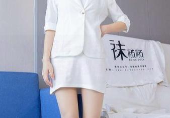 袜啵啵 – 像吃草莓一样甜的更新：甜甜圈给你送来了蓝莓剧情的花絮图片！
