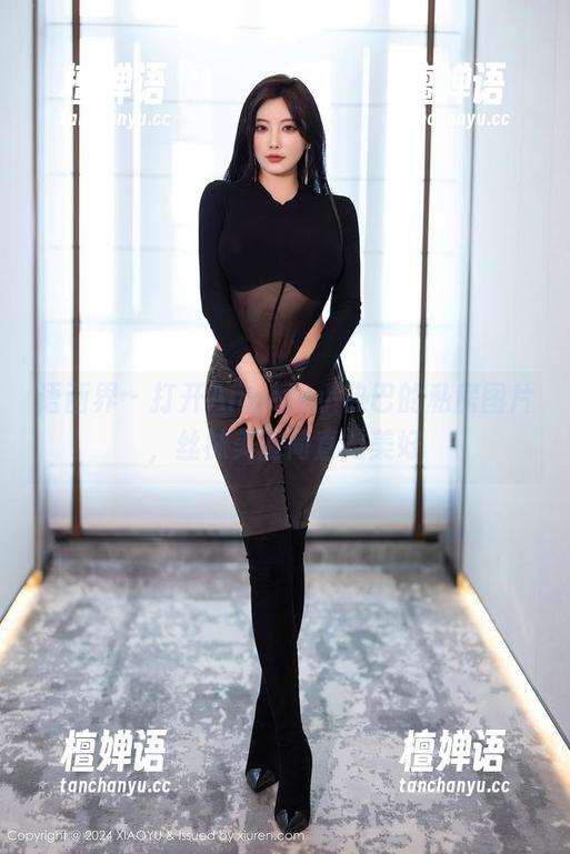 语画界 - 打开Angela小热巴的私房图片，丝袜美腿简直是美好