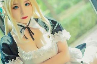 福利图集：超皮皮皮奶的透明jk制服，嗯…左右摇晃着看真有意思