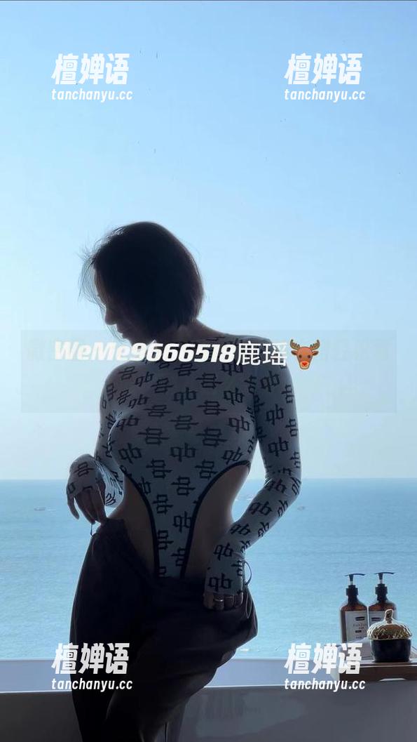 微密圈 - 无圣光下的鹿瑶，连衣裙轻松驾驭，哪儿这么会穿！